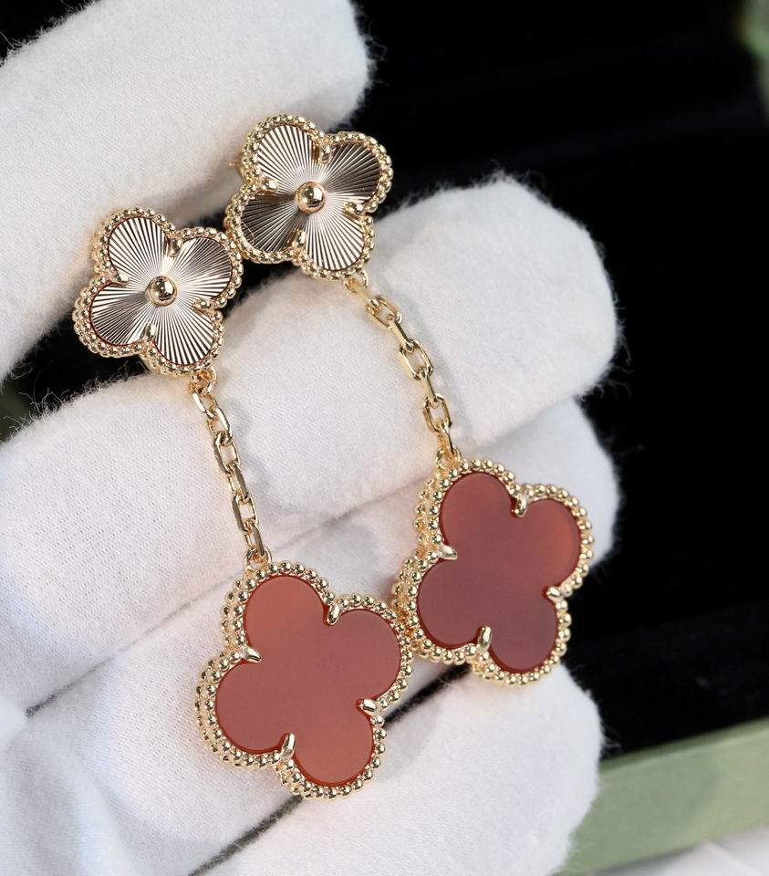 V.a.n Cleef & Arpels Earring 5