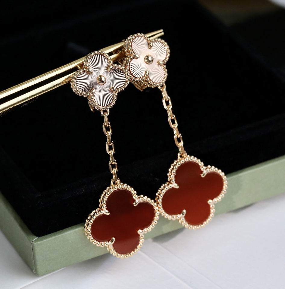 V.a.n Cleef & Arpels Earring 5