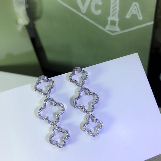 V.a.n Cleef & Arpels Earring 43