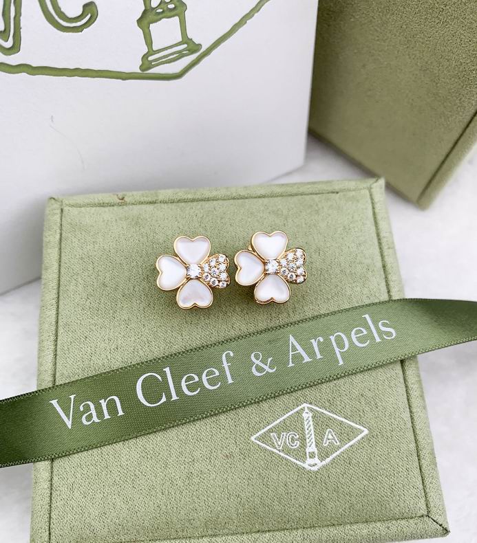Van Cleef & Arpels Earring