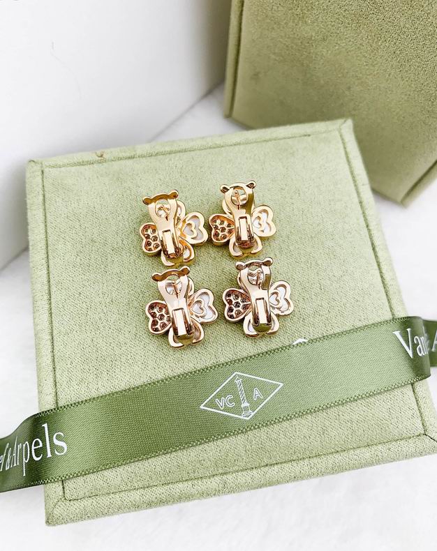 Van Cleef & Arpels Earring