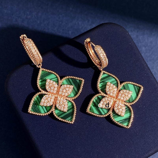 V.a.n Cleef & Arpels Earring 2