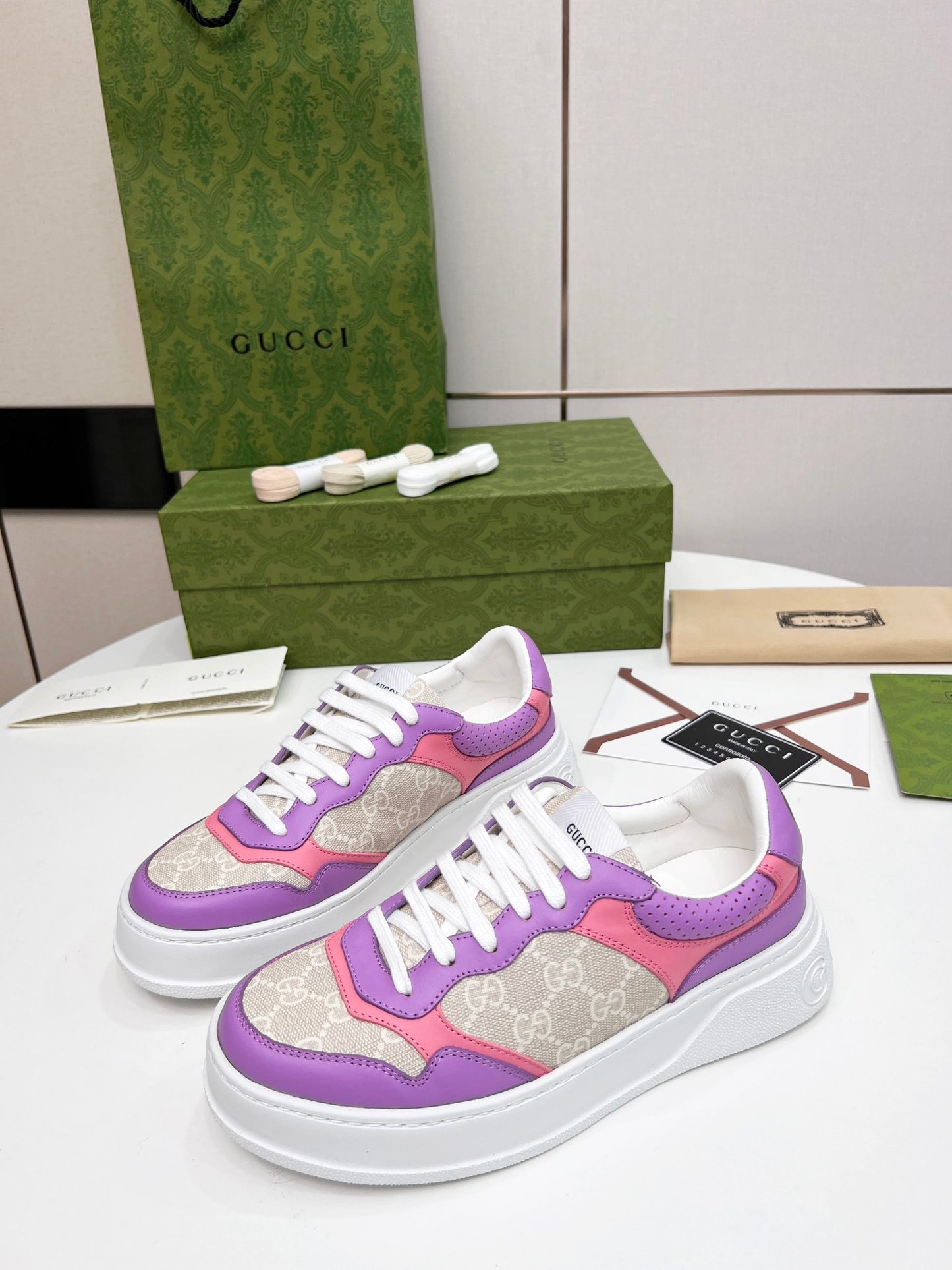 G.U.C.C.I  SHOES  103