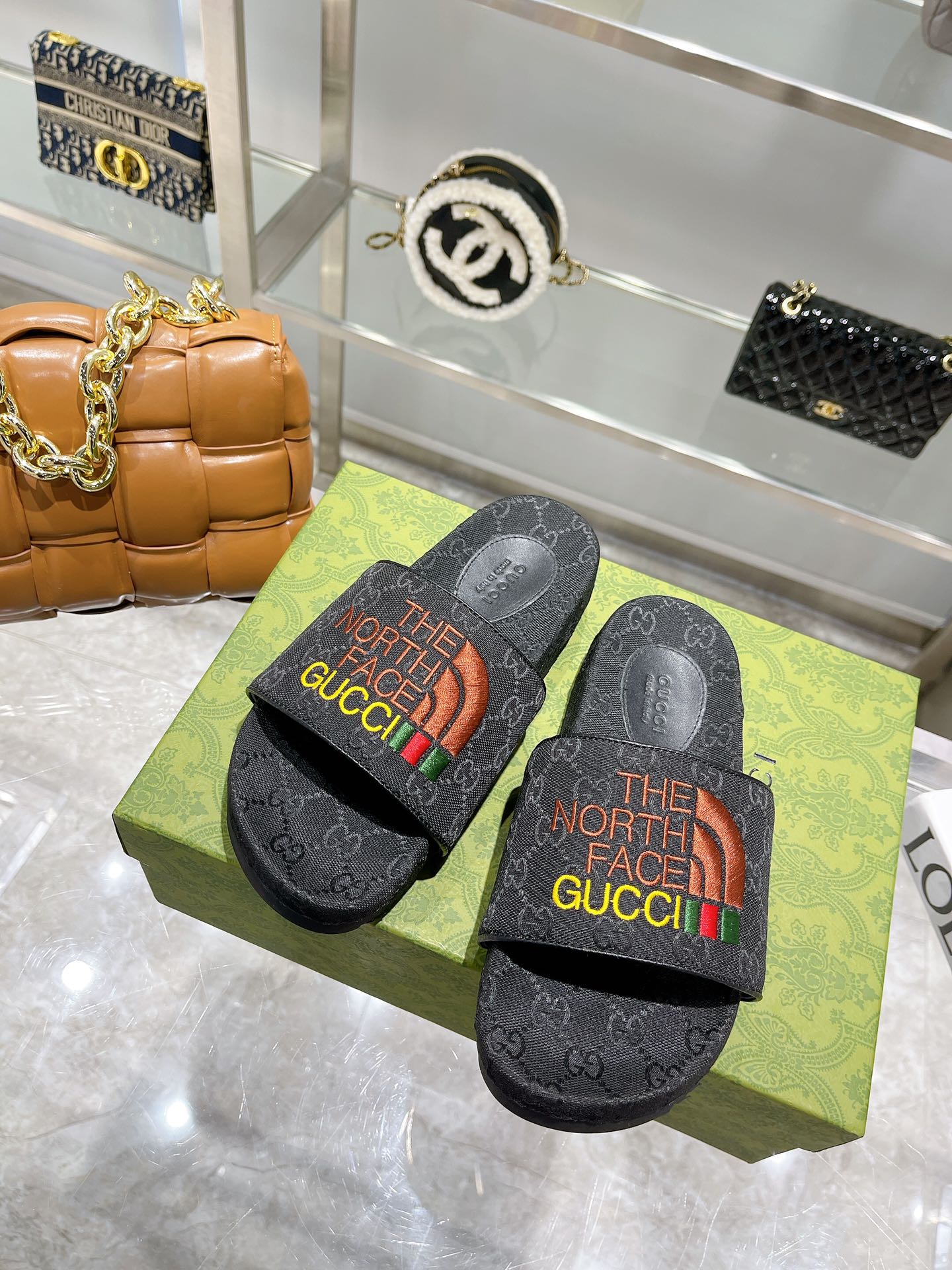 G.U.C.C.I  SHOES  75