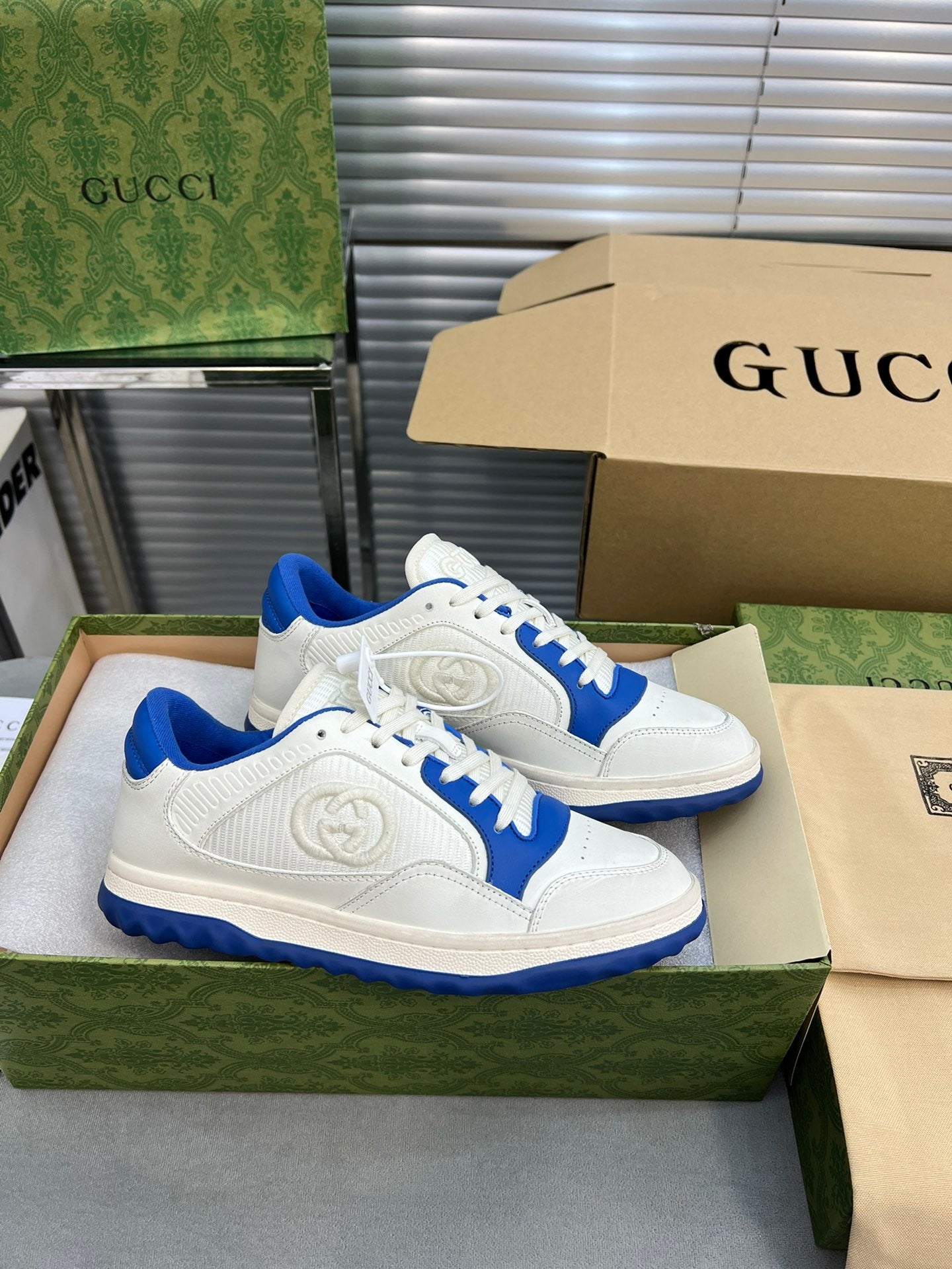 G.U.C.C.I  SHOES  31