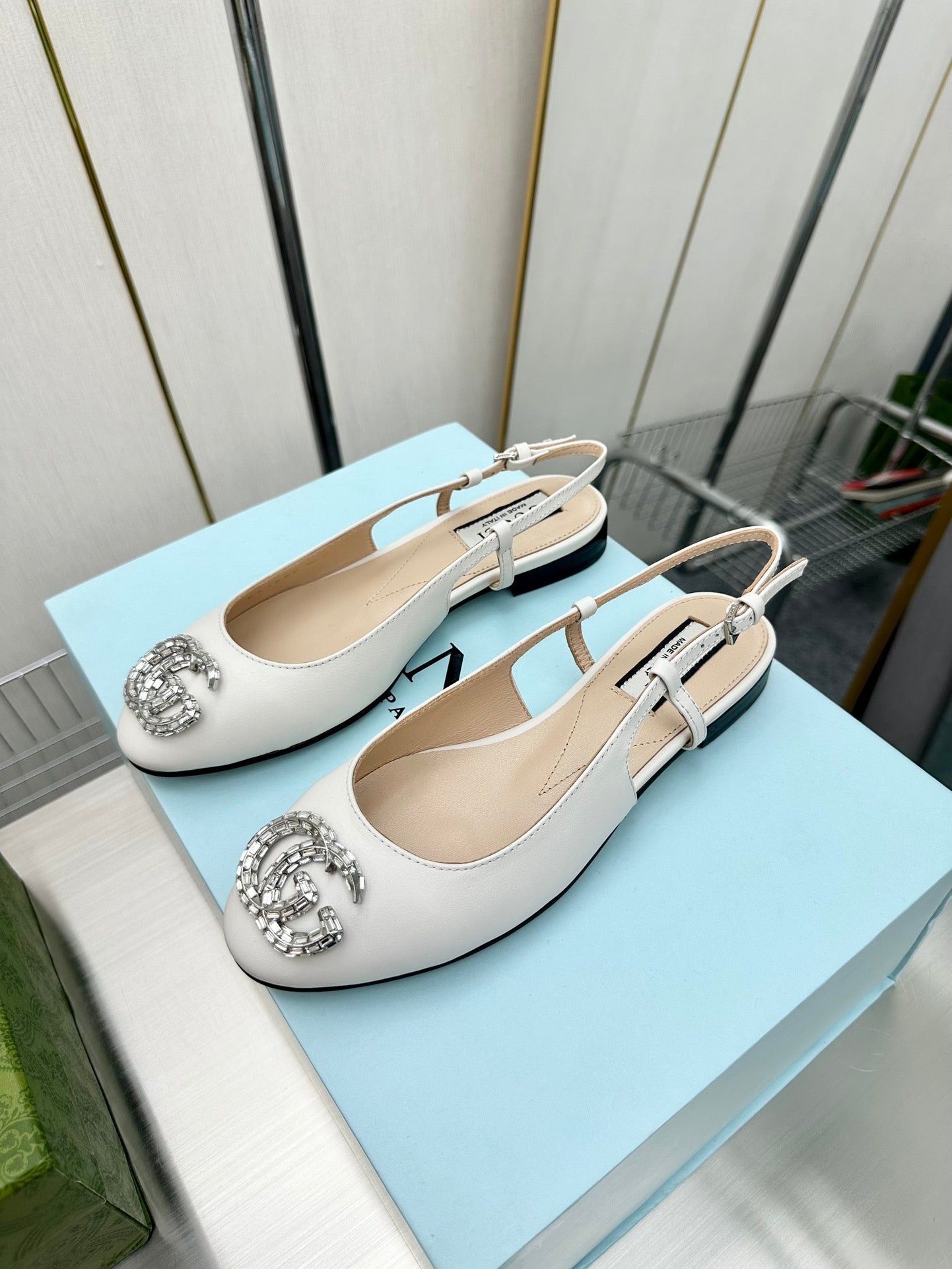 G.U.C.C.I  SHOES  91