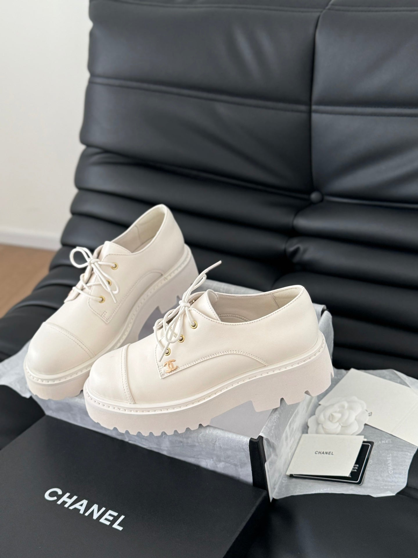 C.H.A.N.E.L Shoes 24