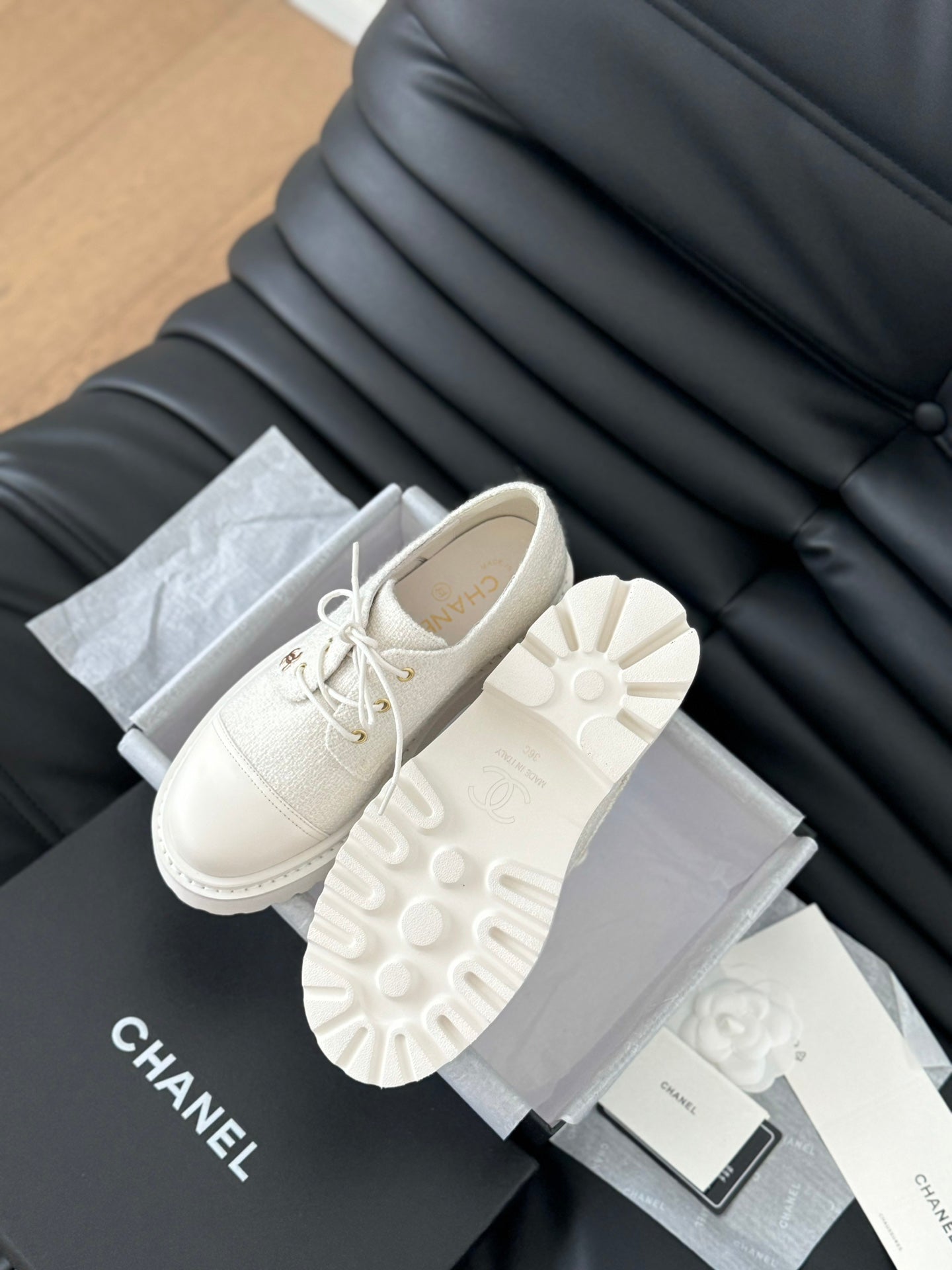 C.H.A.N.E.L Shoes 23