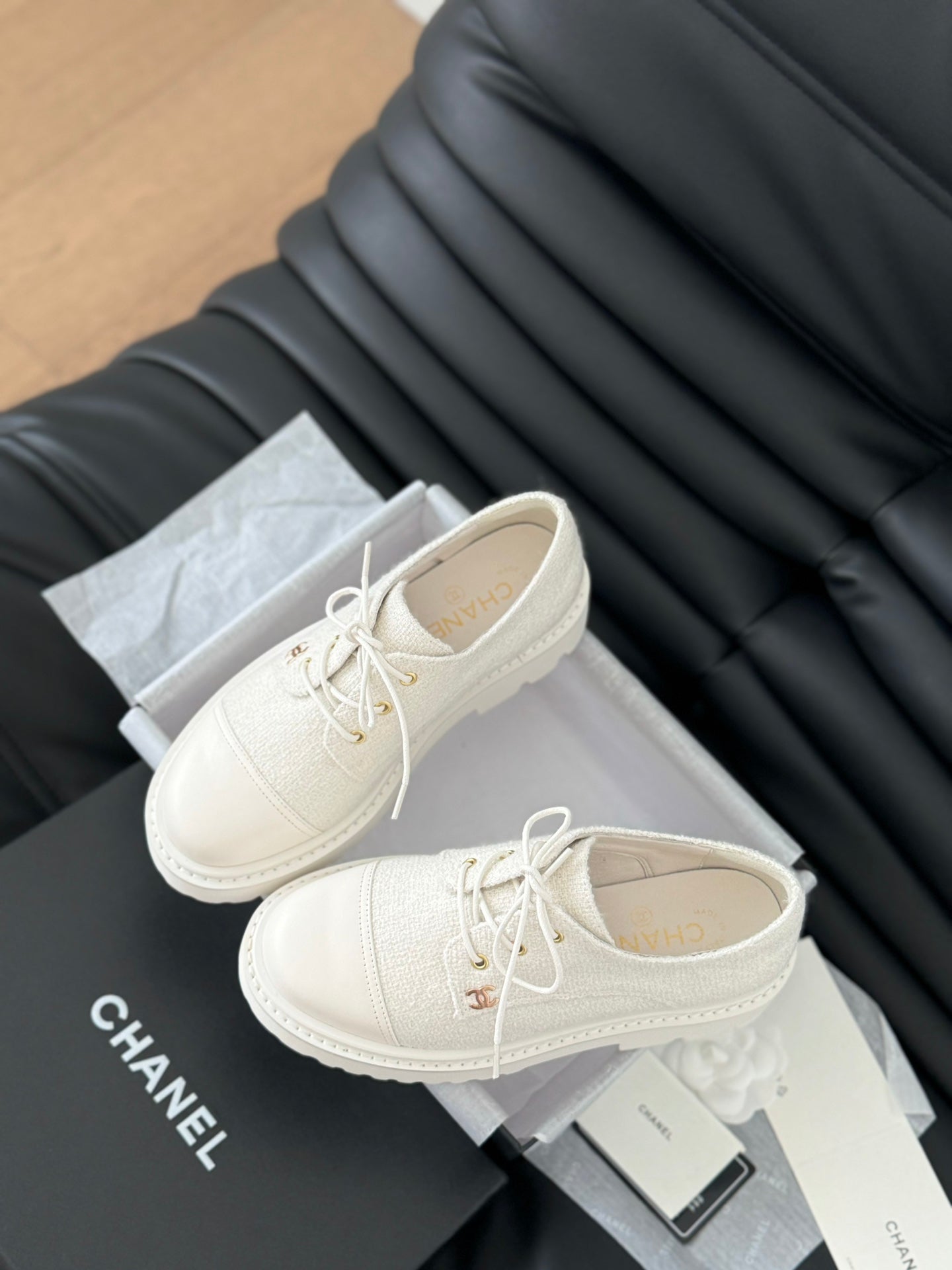 C.H.A.N.E.L Shoes 23