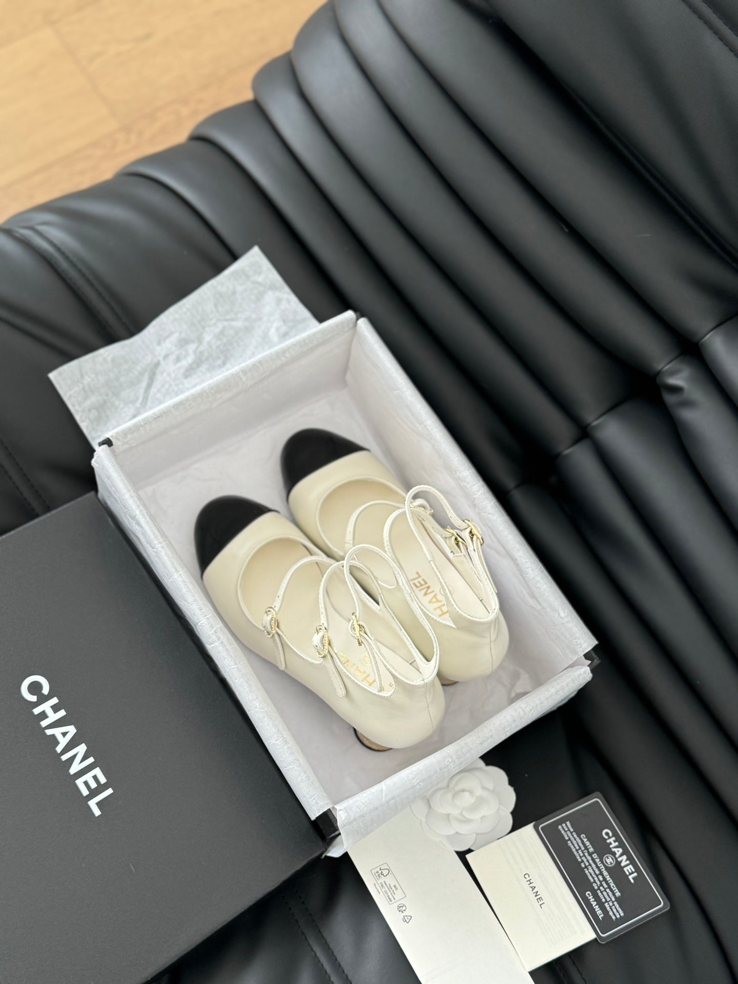 C.H.A.N.E.L Shoes 35