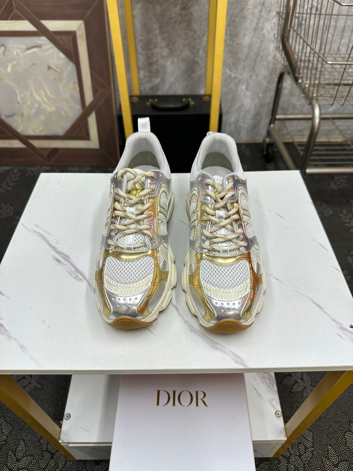 D.I.O.R SHOES 11