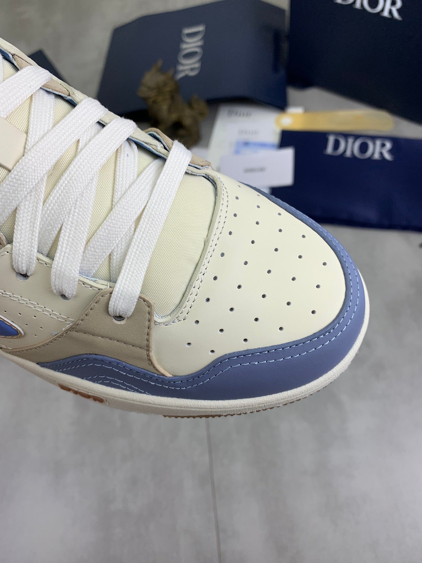 D.I.O.R SHOES 12