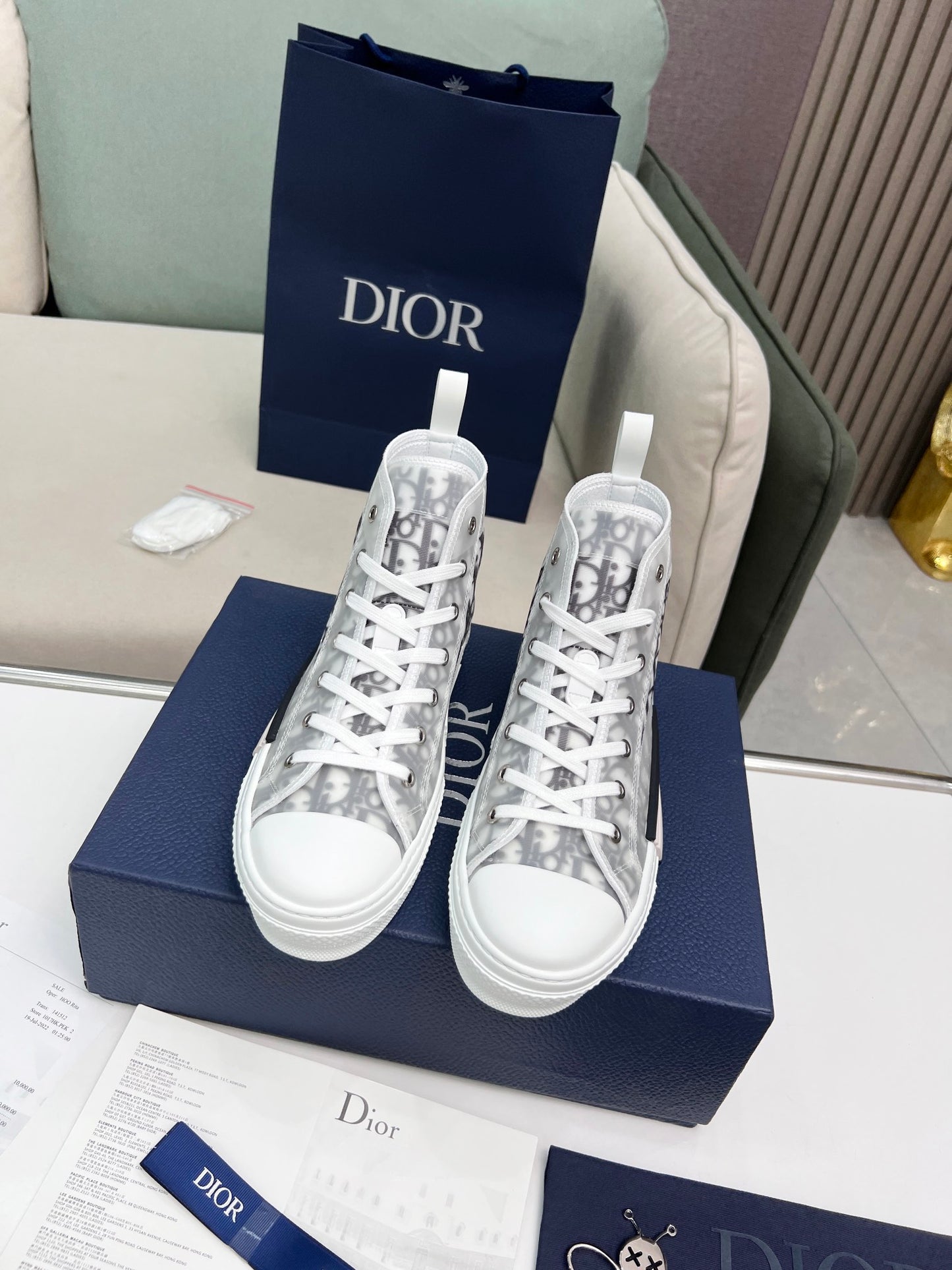 D.I.O.R SHOES 22