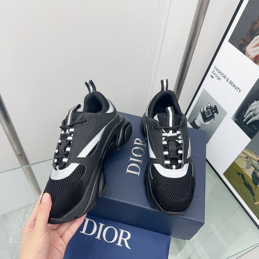 D.I.O.R SHOES 25