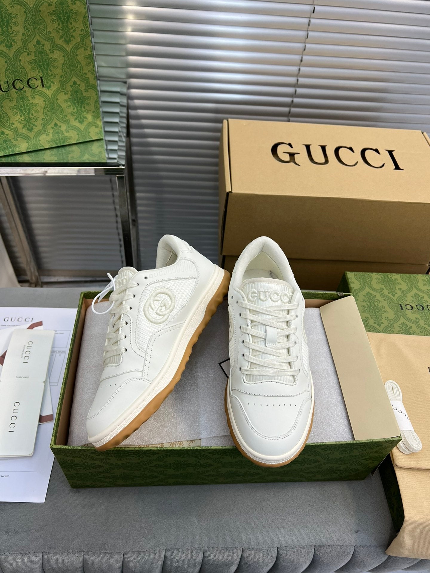 G.U.C.C.I  SHOES  31