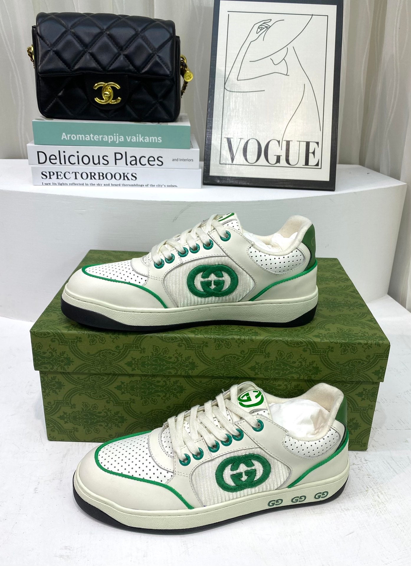 G.U.C.C.I  SHOES  98