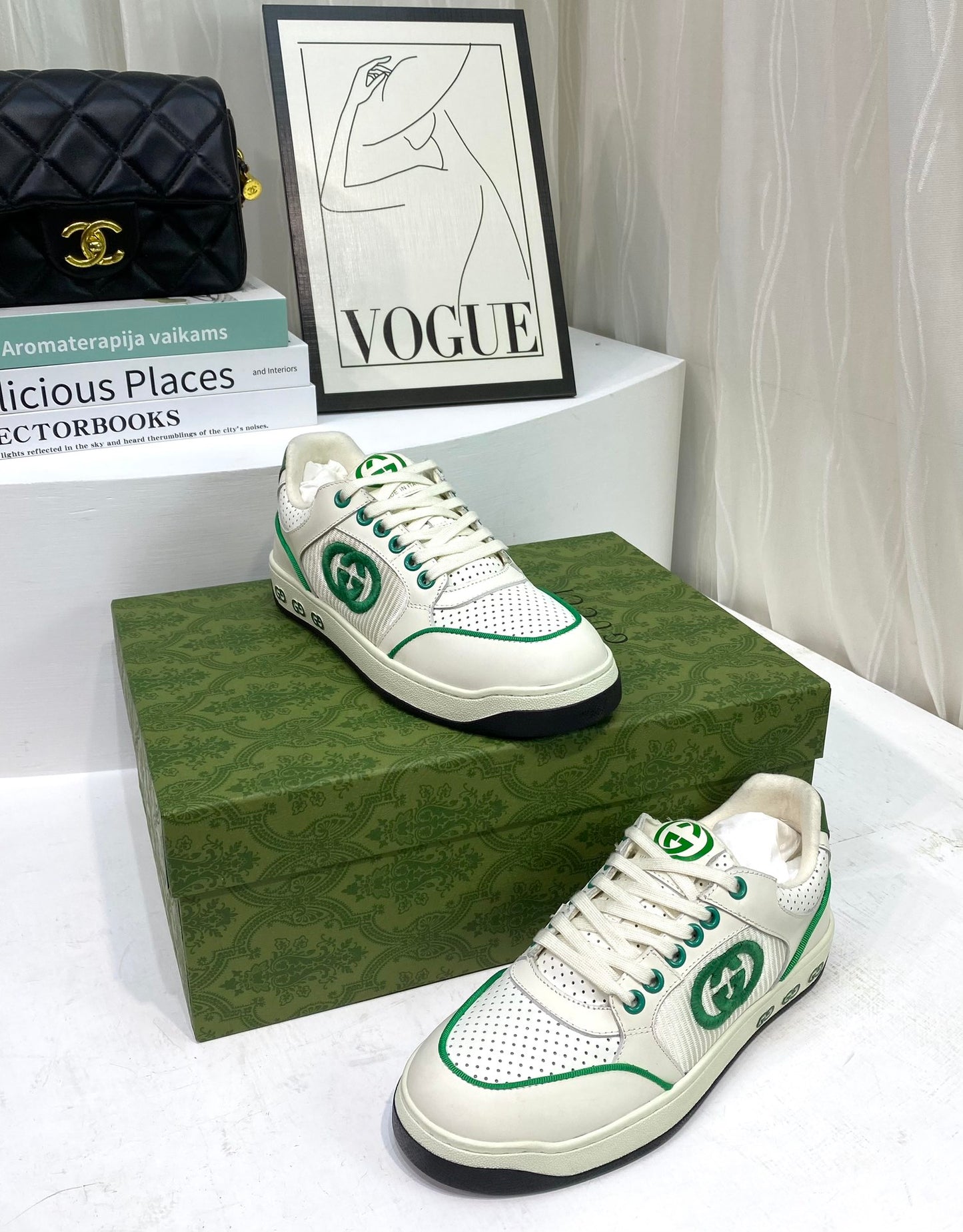 G.U.C.C.I  SHOES  98