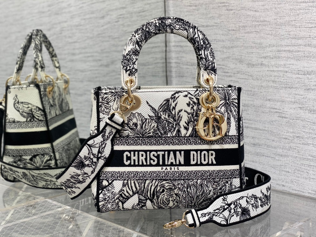Dior Lady Dior handbag 24cm