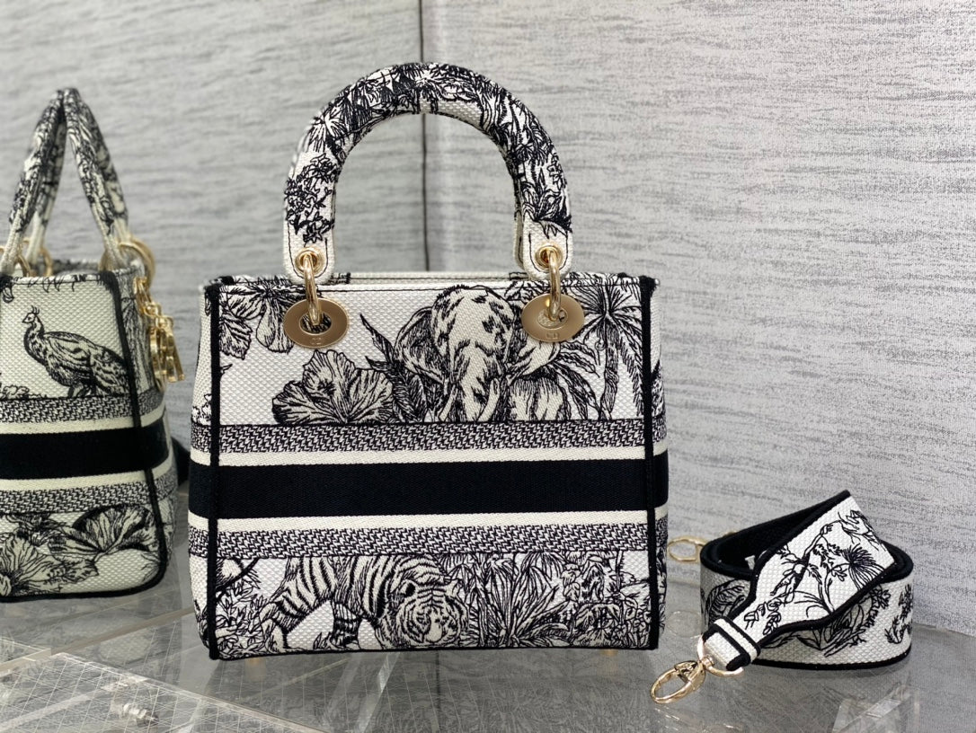 Dior Lady Dior handbag 24cm