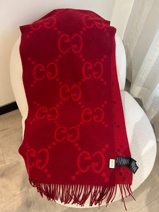 Gucci scarf
