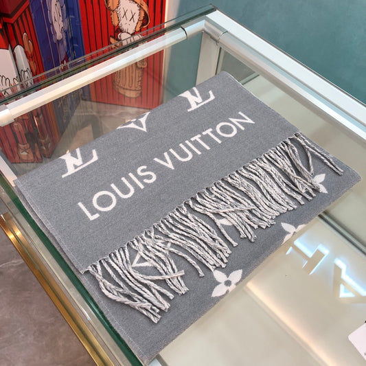 Louis Vuitton scarf
