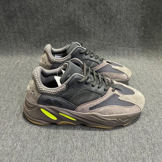 adidas originals Yeezy Boost 700 “Mauve”