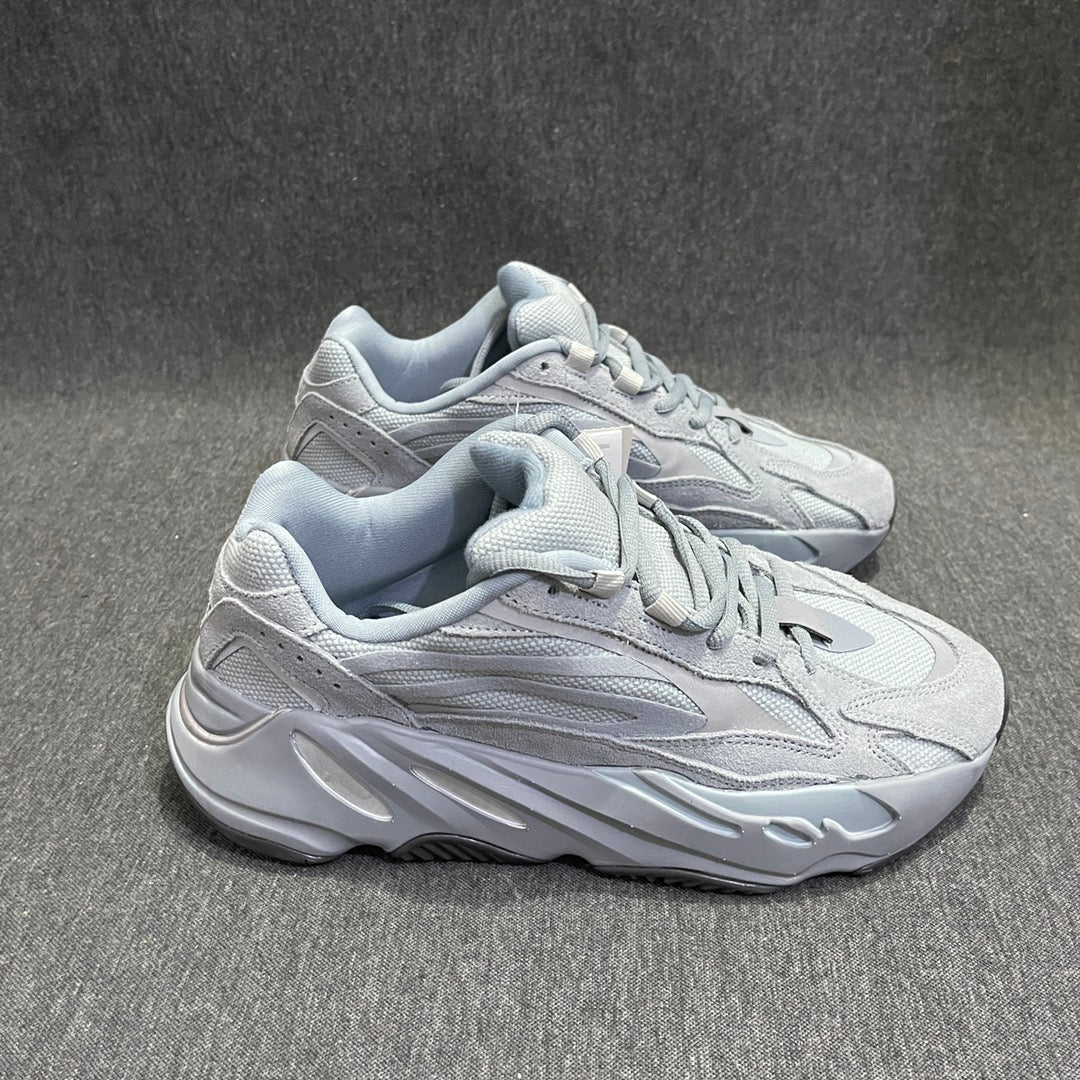adidas originals Yeezy Boost 700 “Hospital Blue”
