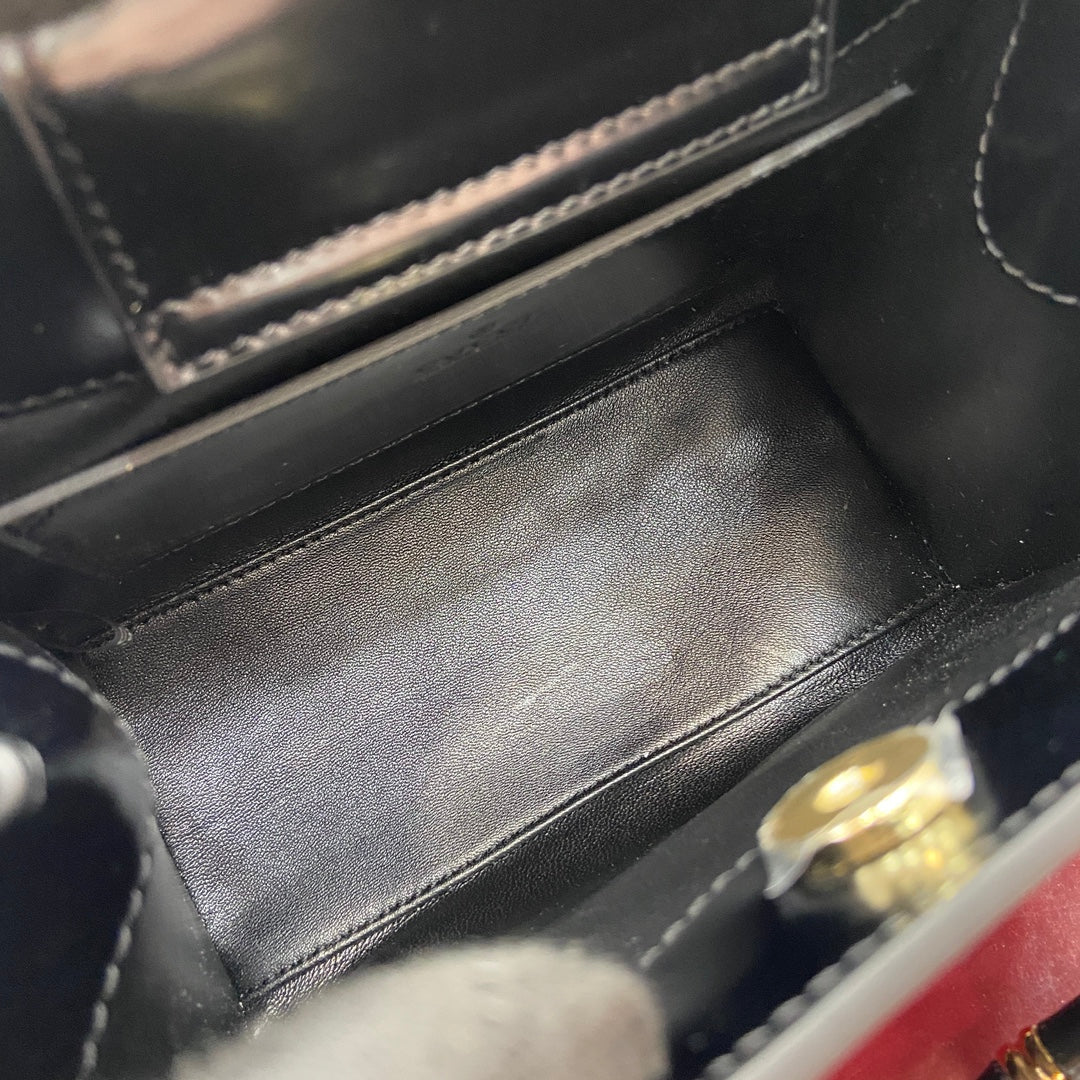 GUCCI DIANA TOTE BAG