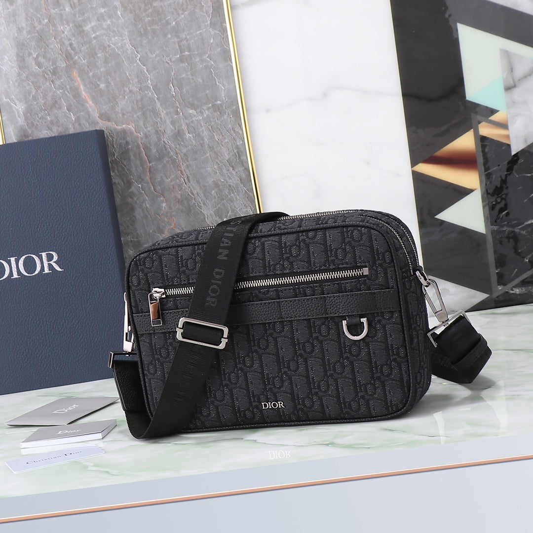 DIOR Safari Oblique  BAG
