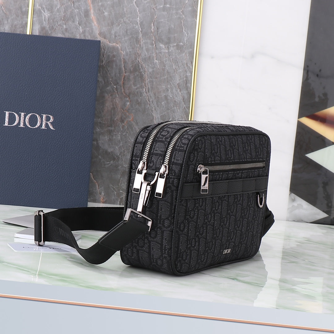 DIOR Safari Oblique  BAG