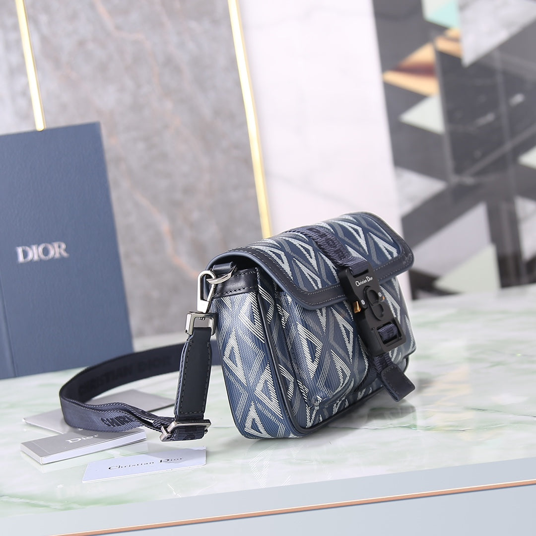 Dior Hit the Road Bag