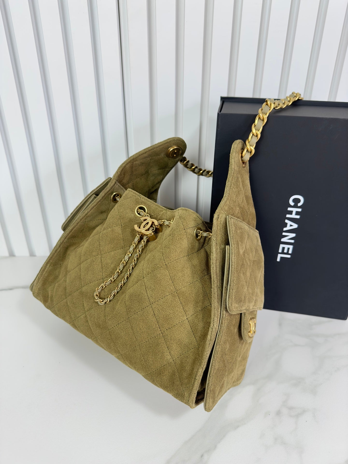 CHANEL 25b 25bag gray-green suede drawstring bucket bag small size