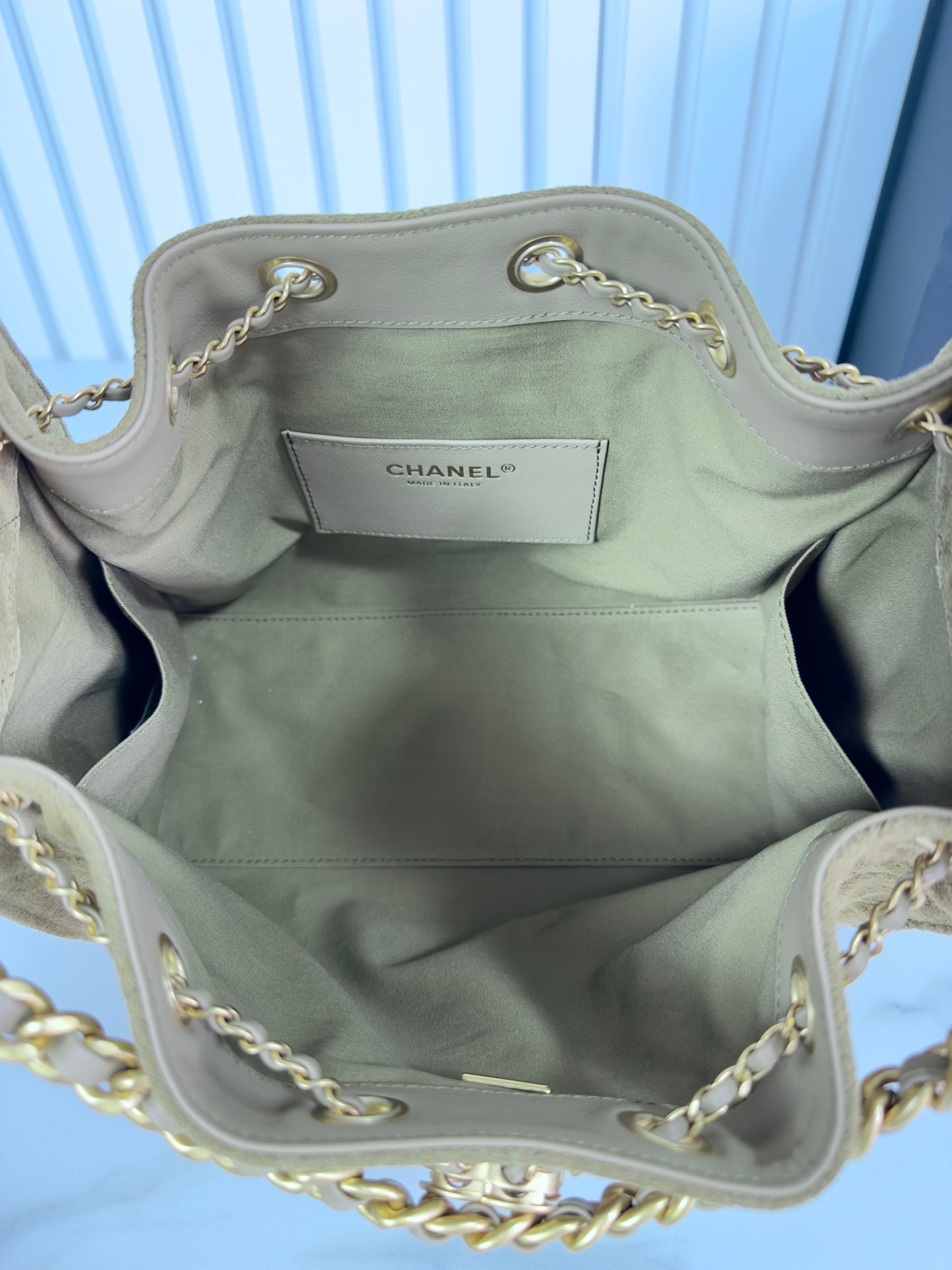 CHANEL 25b 25bag gray-green suede drawstring bucket bag small size