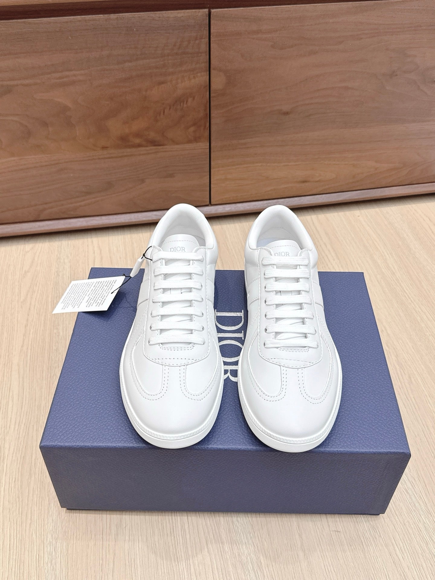 𝐃𝐢𝐨𝐫 𝟮𝟱𝐏𝐫𝐞-𝐅𝐚𝐥𝐥 𝐁𝐞𝐫𝐥𝐢𝐧 𝟬𝟭