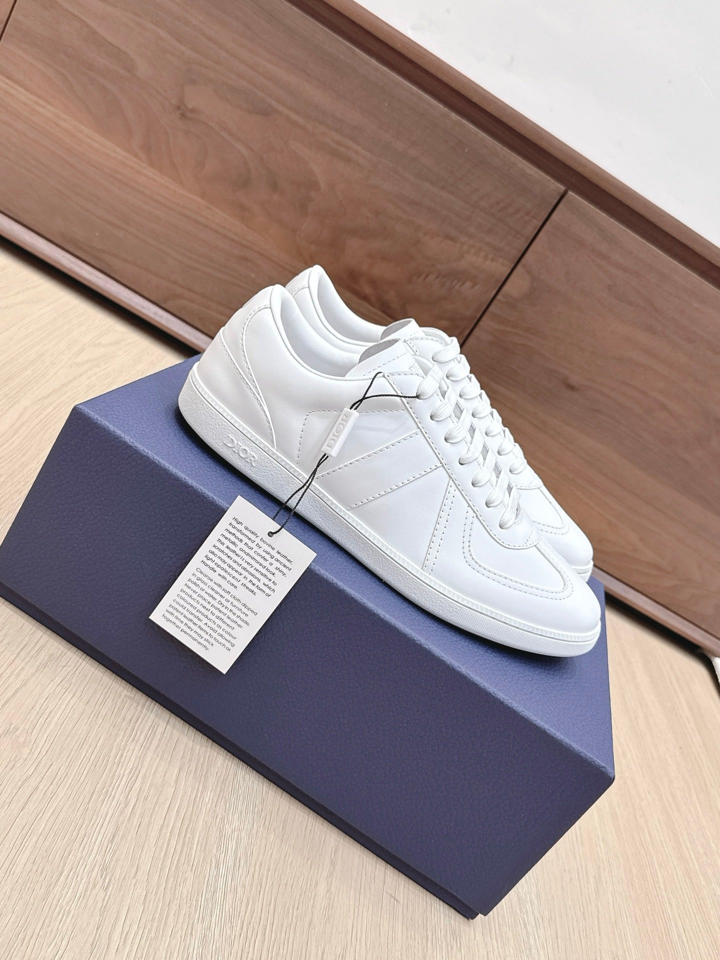 𝐃𝐢𝐨𝐫 𝟮𝟱𝐏𝐫𝐞-𝐅𝐚𝐥𝐥 𝐁𝐞𝐫𝐥𝐢𝐧 𝟬𝟭