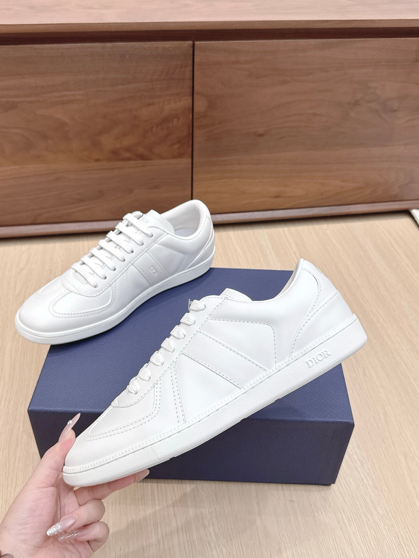 𝐃𝐢𝐨𝐫 𝟮𝟱𝐏𝐫𝐞-𝐅𝐚𝐥𝐥 𝐁𝐞𝐫𝐥𝐢𝐧 𝟬𝟭