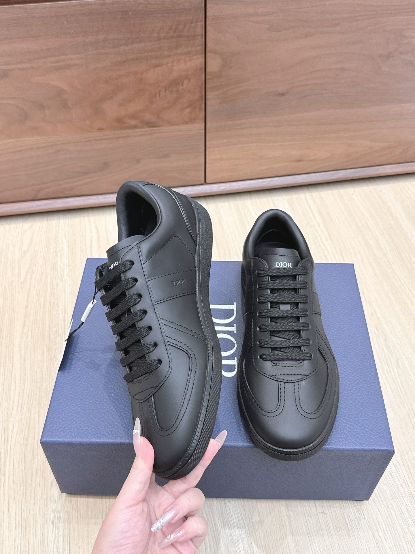 𝐃𝐢𝐨𝐫 𝟮𝟱𝐏𝐫𝐞-𝐅𝐚𝐥𝐥 𝐁𝐞𝐫𝐥𝐢𝐧 𝟬𝟭