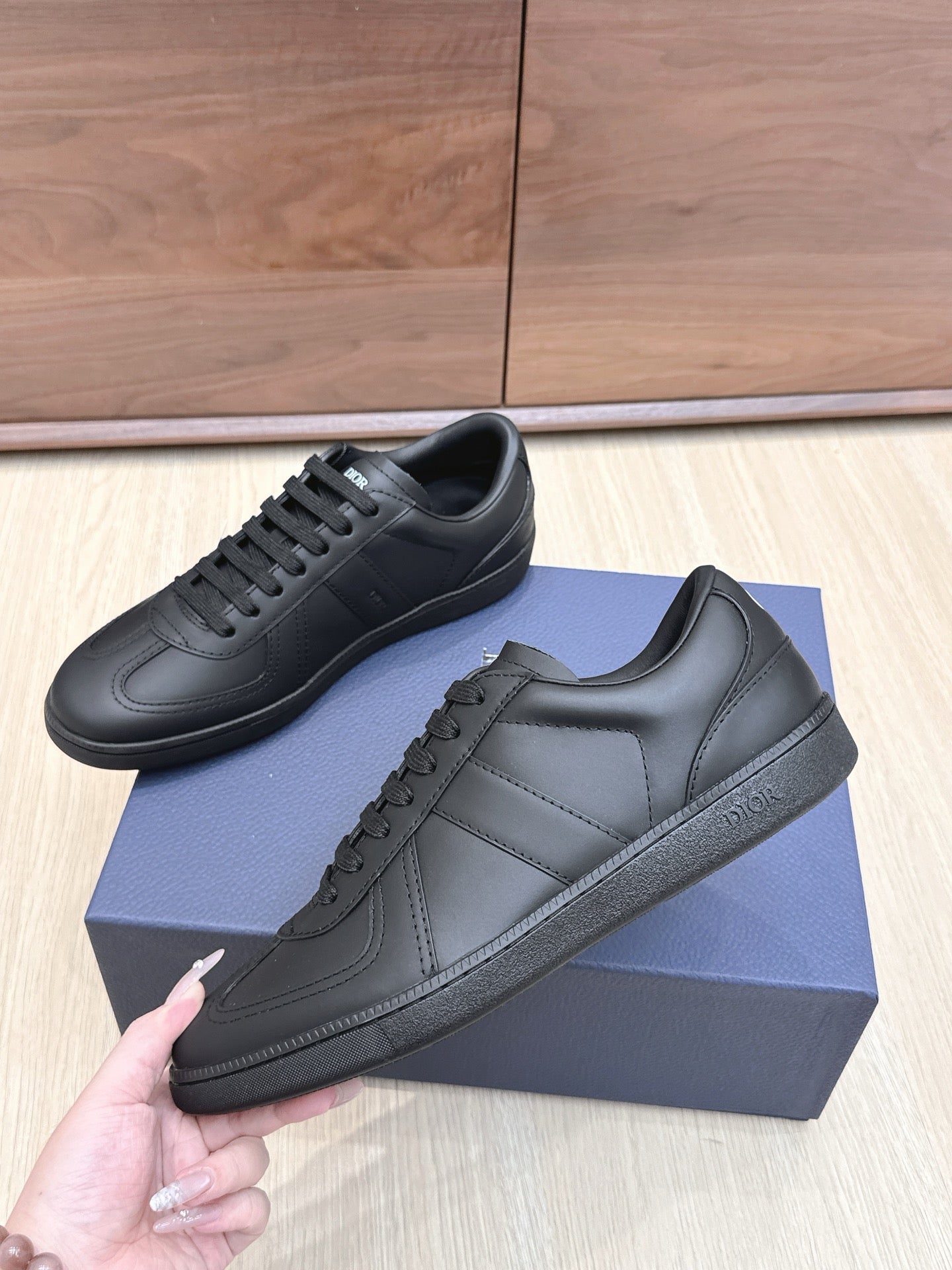 𝐃𝐢𝐨𝐫 𝟮𝟱𝐏𝐫𝐞-𝐅𝐚𝐥𝐥 𝐁𝐞𝐫𝐥𝐢𝐧 𝟬𝟭