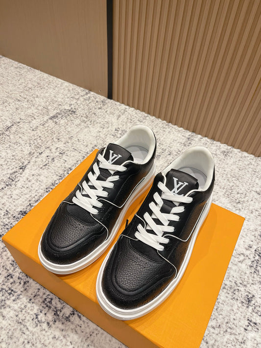 LOUIS VUITTON TRAINER Classic