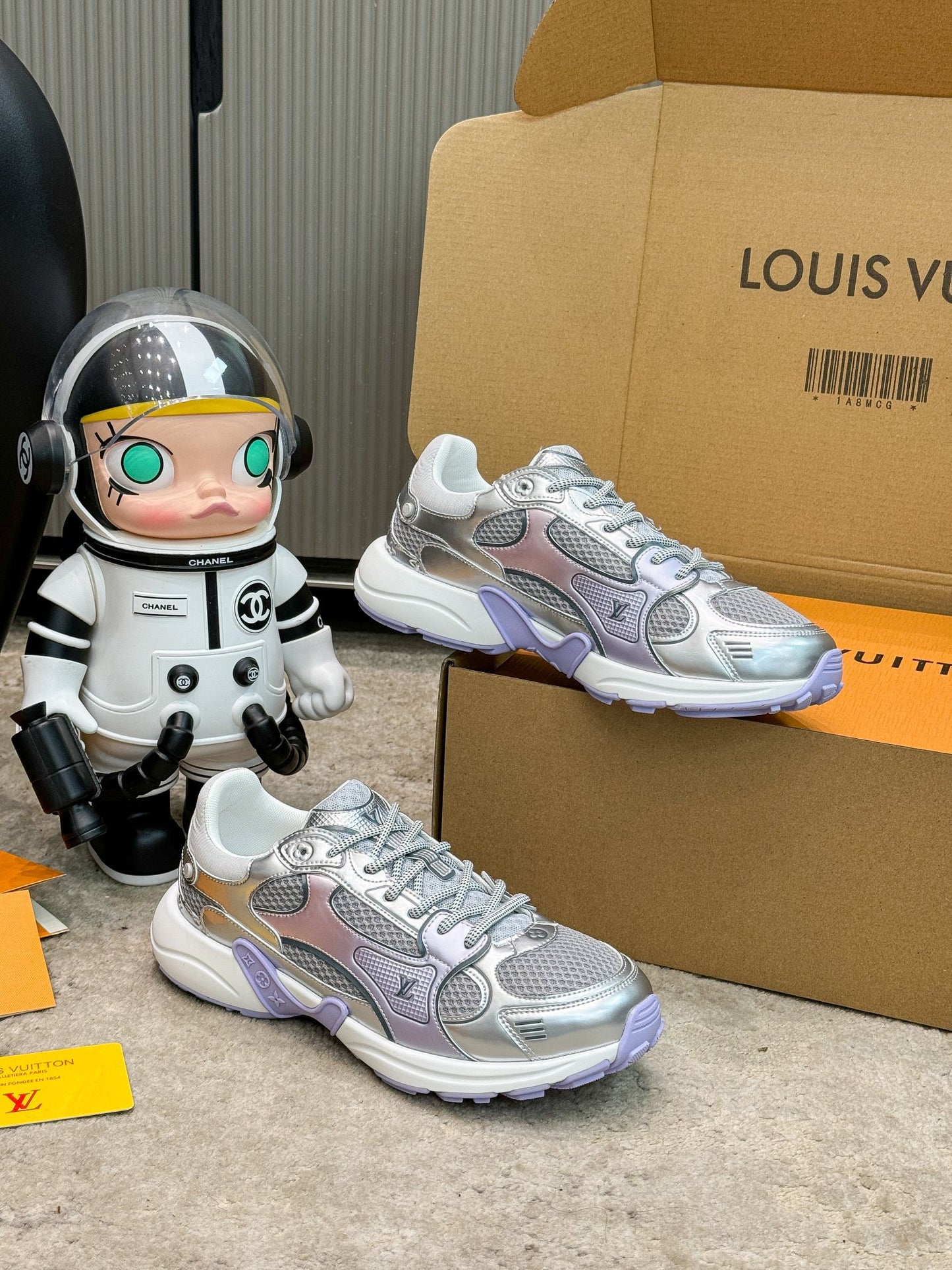 LOUIS VUITTON Olympia sneaker