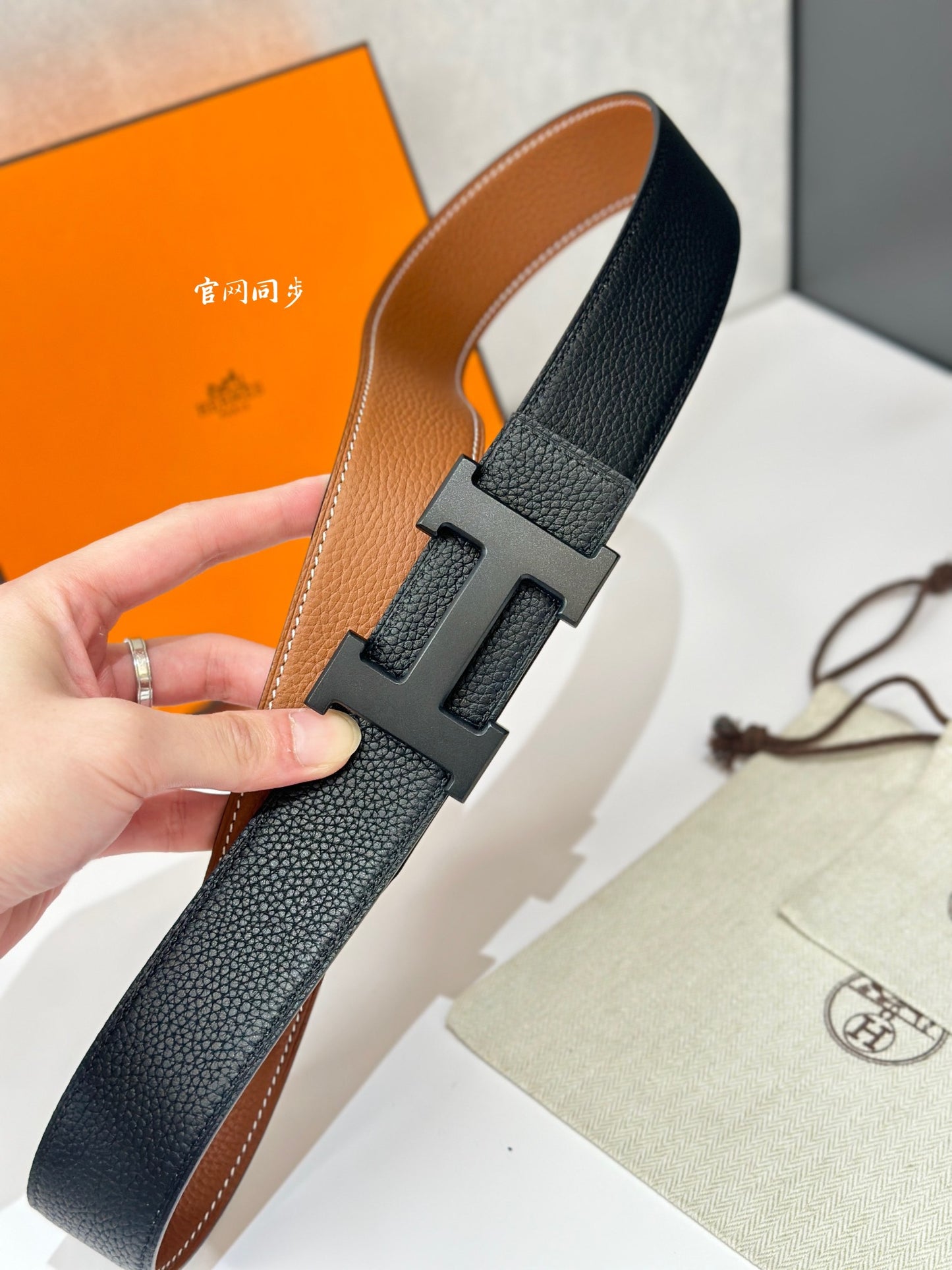 Hermes 5382 BELT BUCKLE & REVERSIBLE LEATHER STRAP 38MM