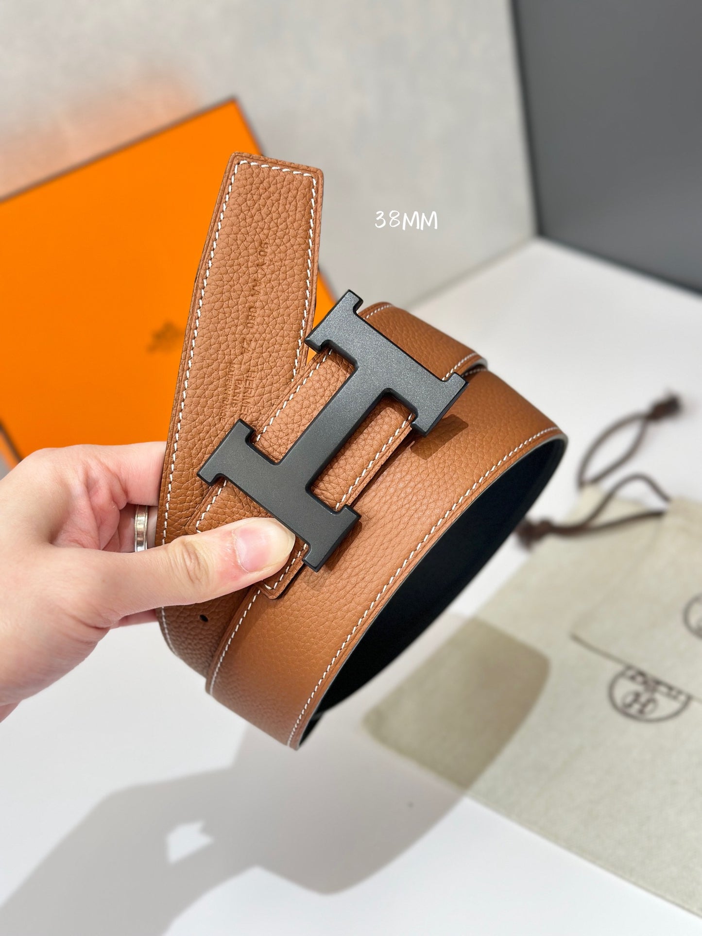Hermes 5382 BELT BUCKLE & REVERSIBLE LEATHER STRAP 38MM