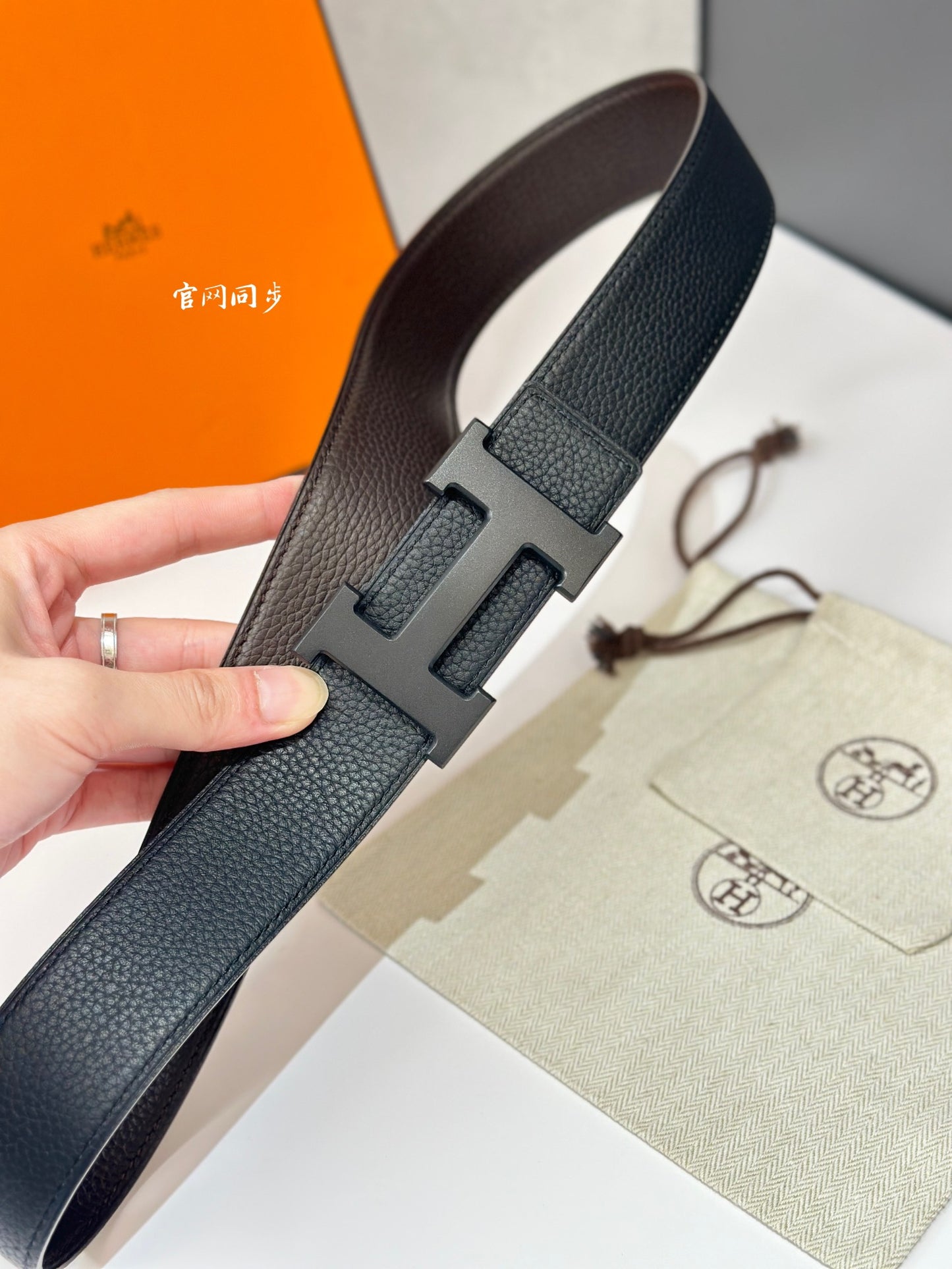 Hermes 5382 BELT BUCKLE & REVERSIBLE LEATHER STRAP 38MM